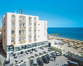 Hotel International